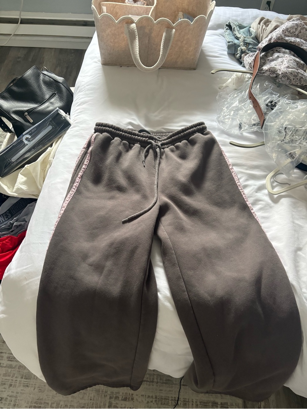 Cozy Brown Drawstring Sweatpants with Pink Side Trim
